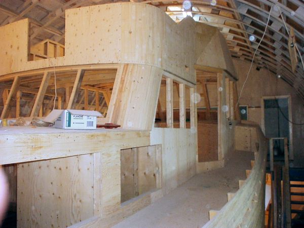 665: Bernard Mulrooney's new boat under construction in Placentia. (2004)